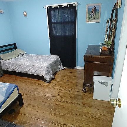 5th image of 2201 Hermon Ave