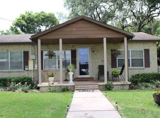 9508 Harney Rd, Thonotosassa, FL 33592
