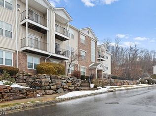 27 Mountainview Ct BLDG B #27, Riverdale Boro, NJ 07457