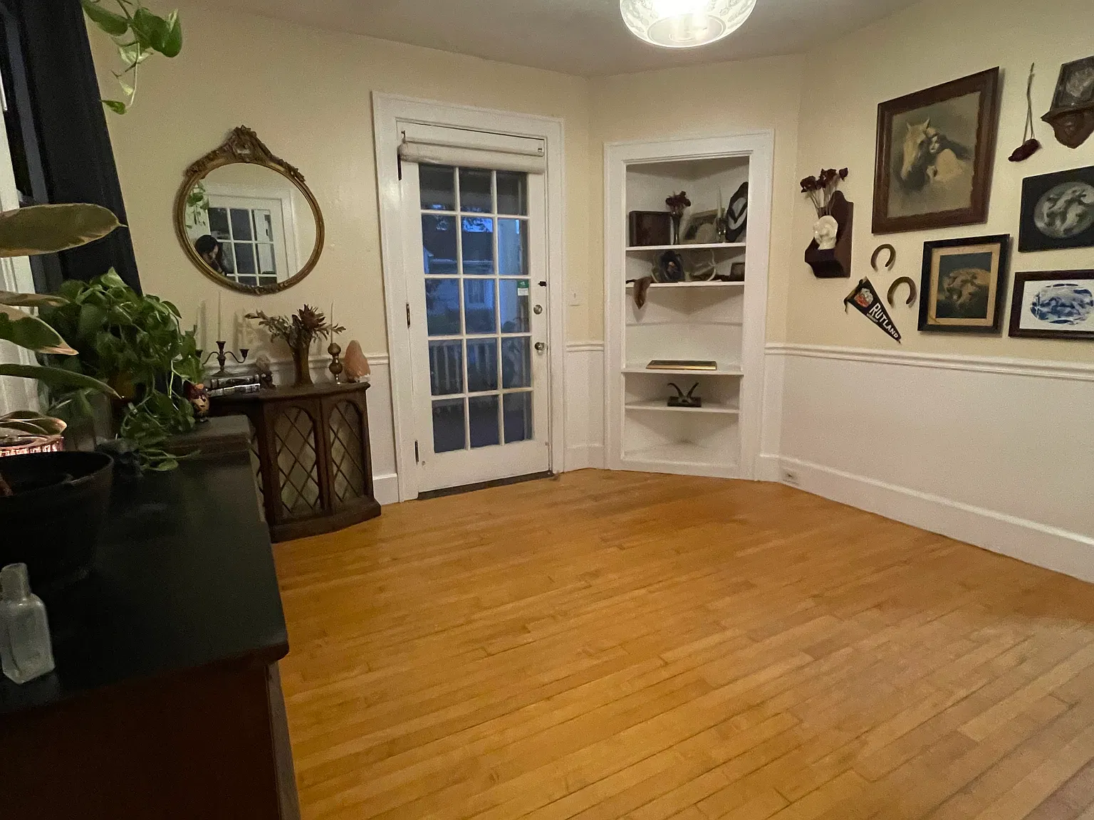 2 bed, 1.5 bath, 1500 sqft, $2,695 — Photo 2