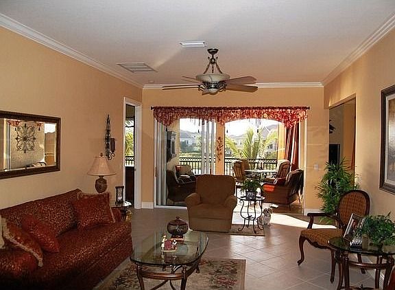 3rd image of 9242 Tesoro Ln Unit 202