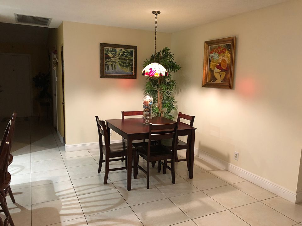 1st image of 5868 Deerfield Pl