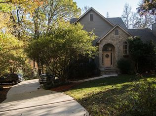 100 Robin Rd, Greenville, SC 29609