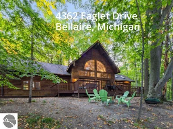 4362 Eaglet Dr, Bellaire, MI 49615