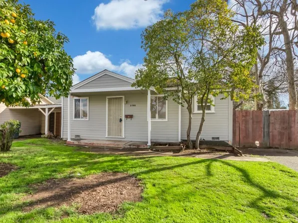 2780 32nd Ave, Sacramento, CA 95824