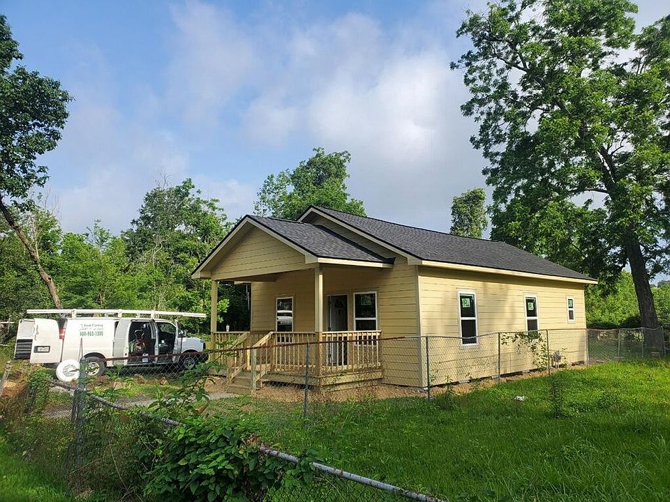 1st image of 1270 Evans St