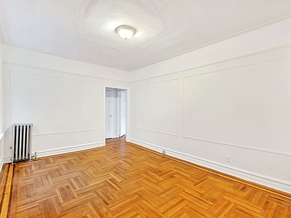5th image of 31-50 33rd St #5A