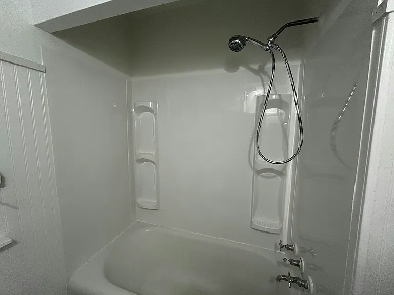 4401 Buckingham Ave #2 — Photo 19