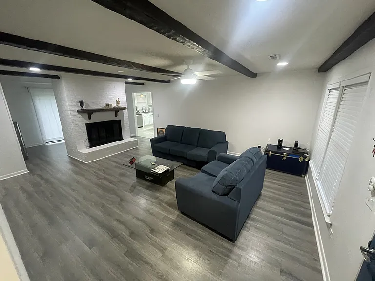 119 Foxhill Dr — Photo 6
