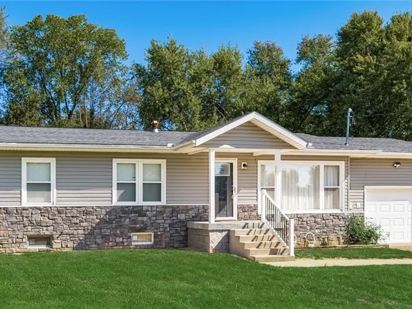 109 Sherwood Dr, Zanesville, OH 43701