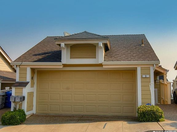 2nd image of 3 Sunrise Ct