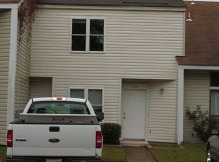 232 Thalia Trace Dr, Virginia Beach, VA 23452