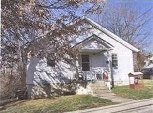 525 E Locust St, Mount Sterling, KY 40353