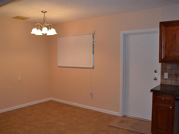 5th image of 1729 E 2nd St