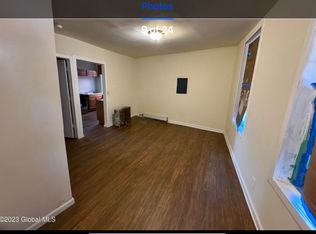 572 Clinton Ave #1, Albany, NY 12206