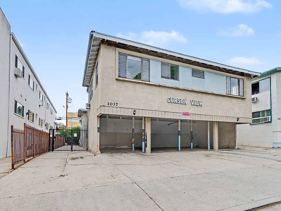 1037 N Curson Ave #4