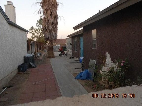 4th image of 2877 Nandina Dr