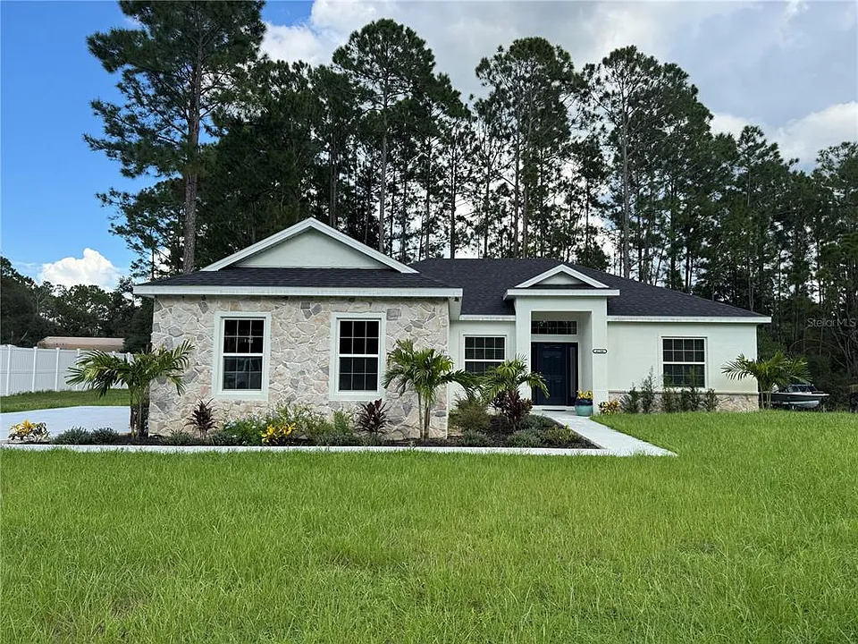 41346 Persimmon St