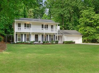 650 Edgewater Trl, Sandy Springs, GA 30328