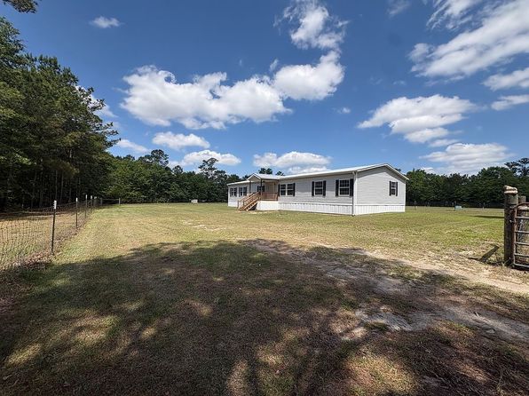 1660 Nathan Dr