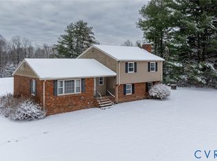 10580 Cross County Rd, Mineral, VA 23117