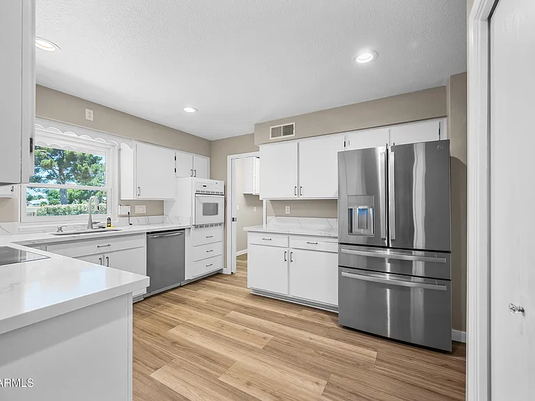 8054 E Dulcet Ct — Photo 9