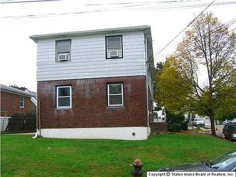 3rd image of 274 Portage Ave
