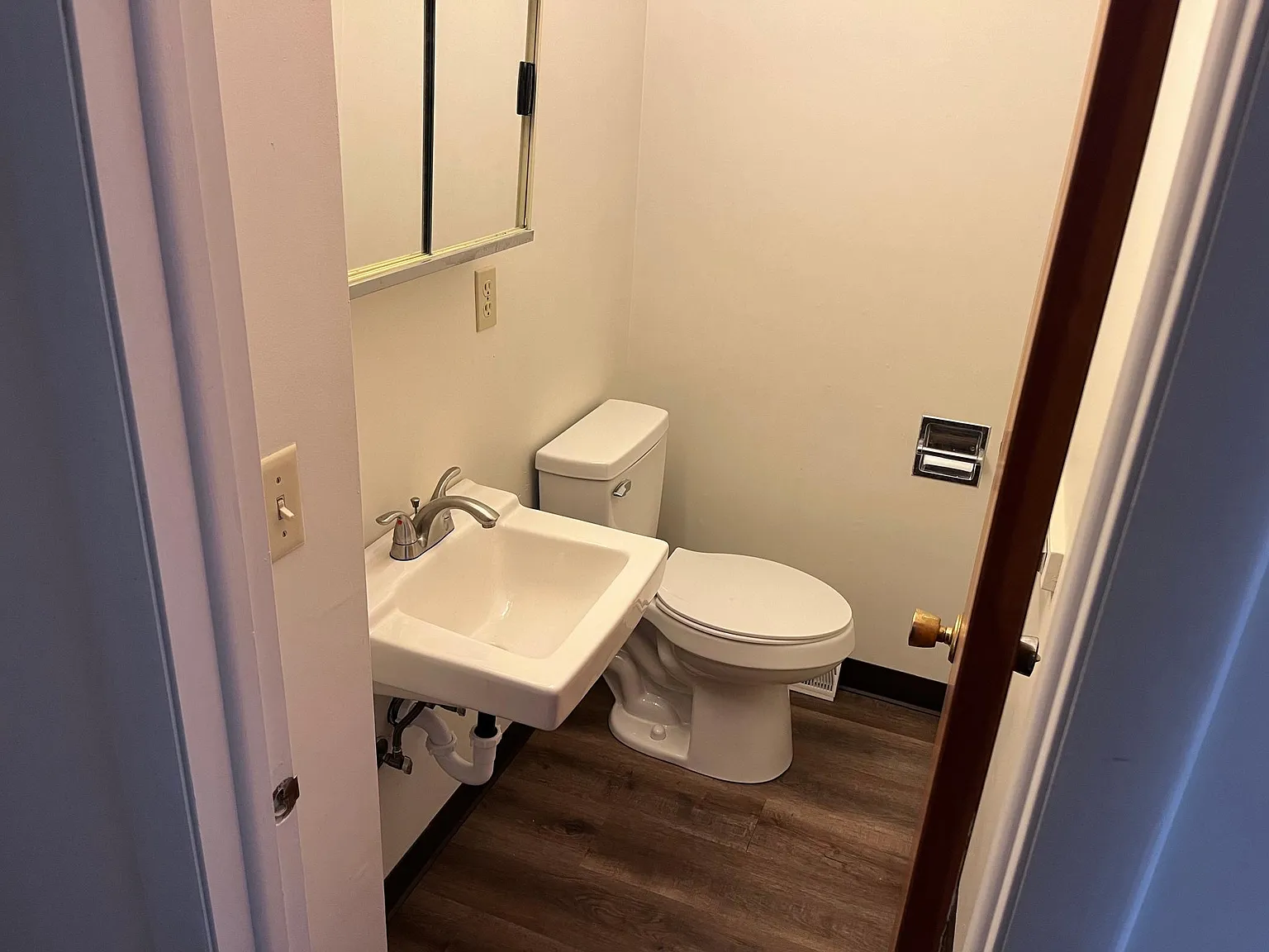 35 Broome St — Photo 4