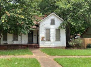 803 E Rusk St, Marshall, TX 75670