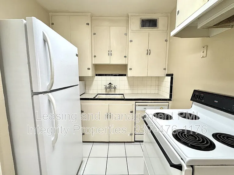 850 N 5th St #208 — Photo 7
