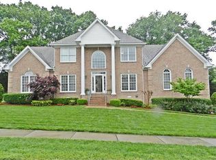 1020 Willow Park Cir, Hendersonville, TN 37075