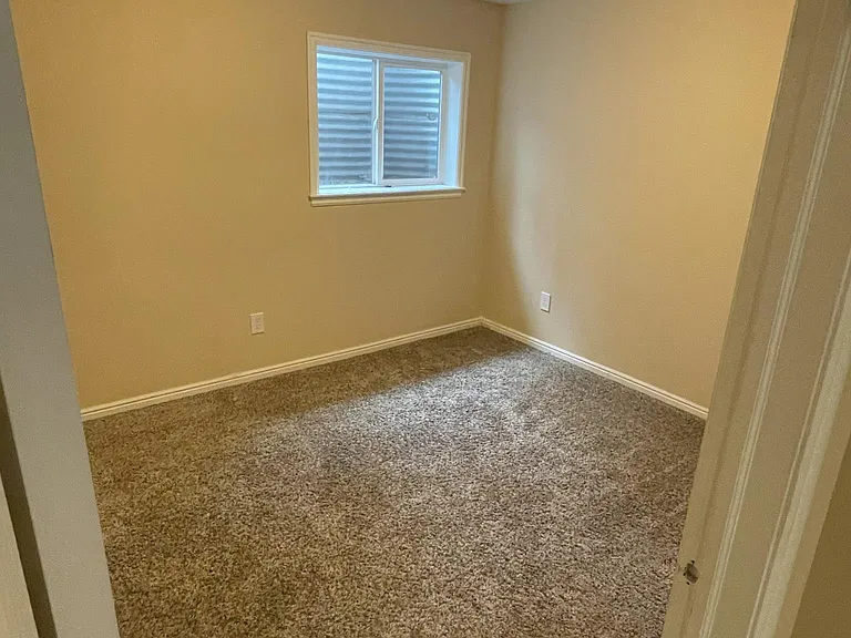 3298 E Bengal Blvd #2 — Photo 15