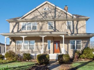 988 Webster Ln, Des Plaines, IL