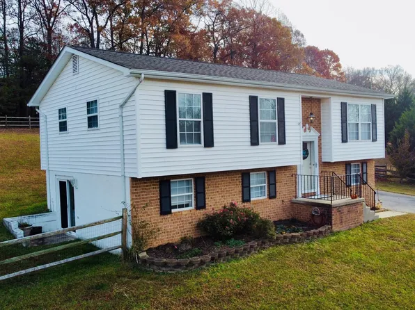 38472 Arlington Dr, Mechanicsville, MD 20659
