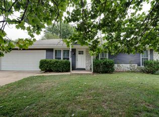 4022 S El Fiesta Ave, Springfield, MO 65807