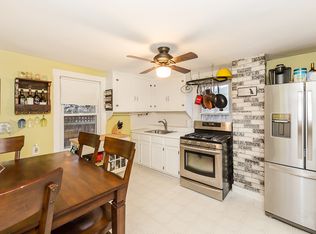 23 Charnock St, Beverly, MA 01915