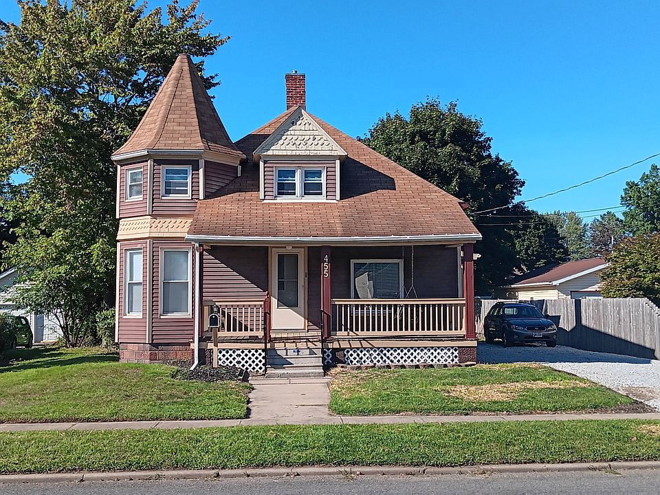 1st image of 455 Blaine St