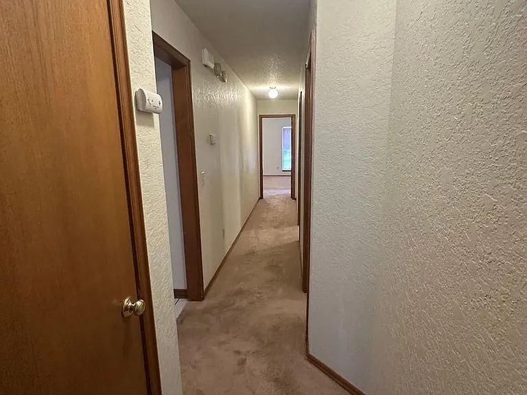5524 Woodmont Dr — Photo 35