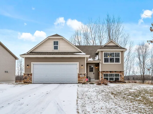 7850 Century Trl, Lino Lakes, MN 55014