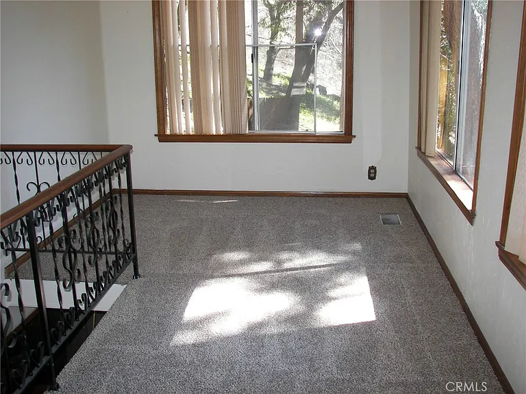 21636 Sawpit Canyon Rd — Photo 18