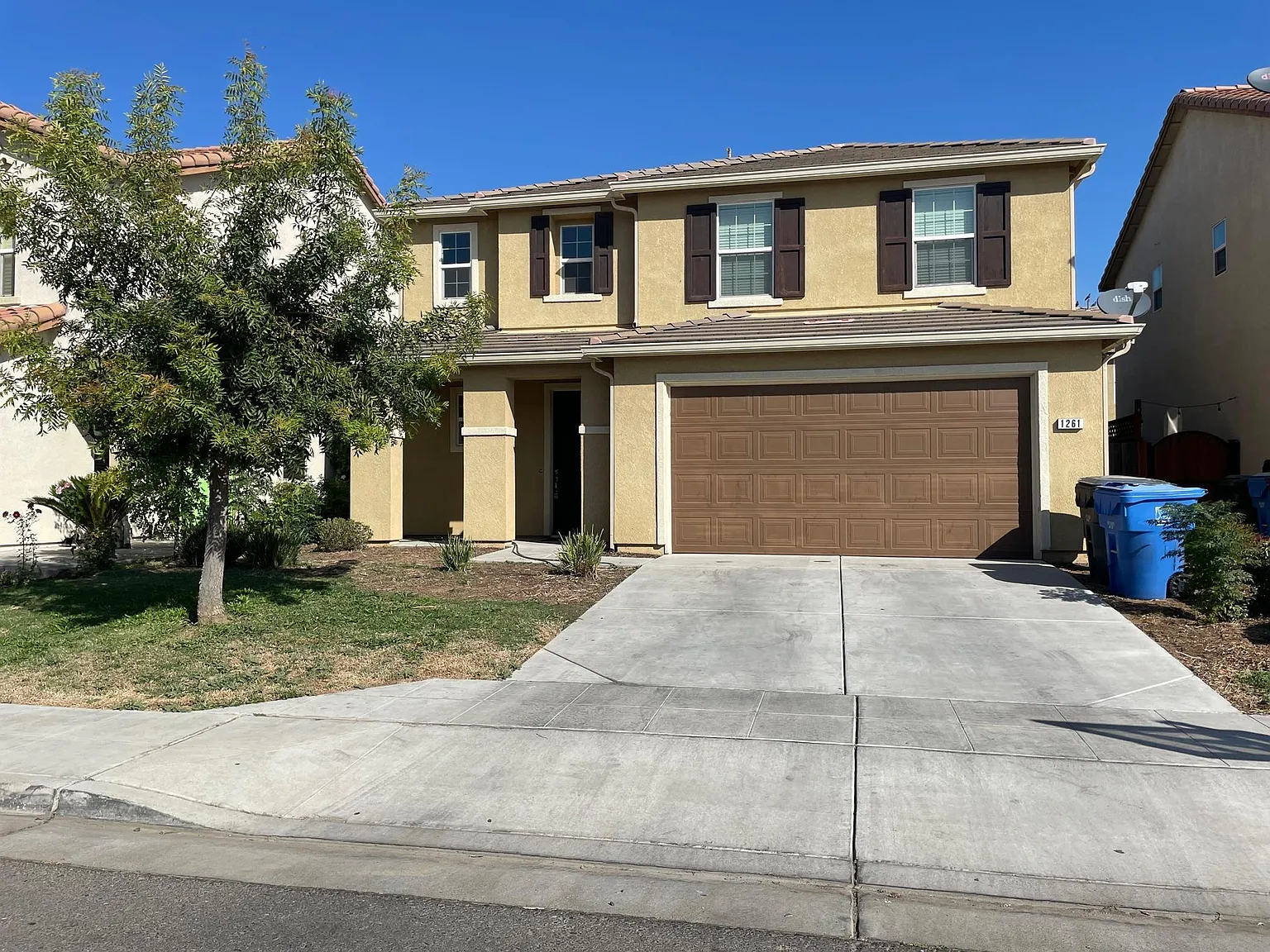 1261 Peach Ct photo 1