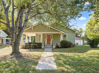 2616 Woodrow Dr, Knoxville, TN 37918