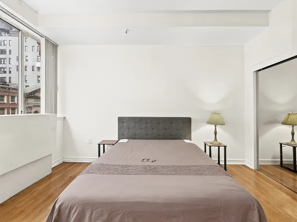 140 West 23rd Street image 4 of 6