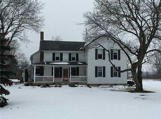 21071 Bradner Rd, Luckey, OH 43443