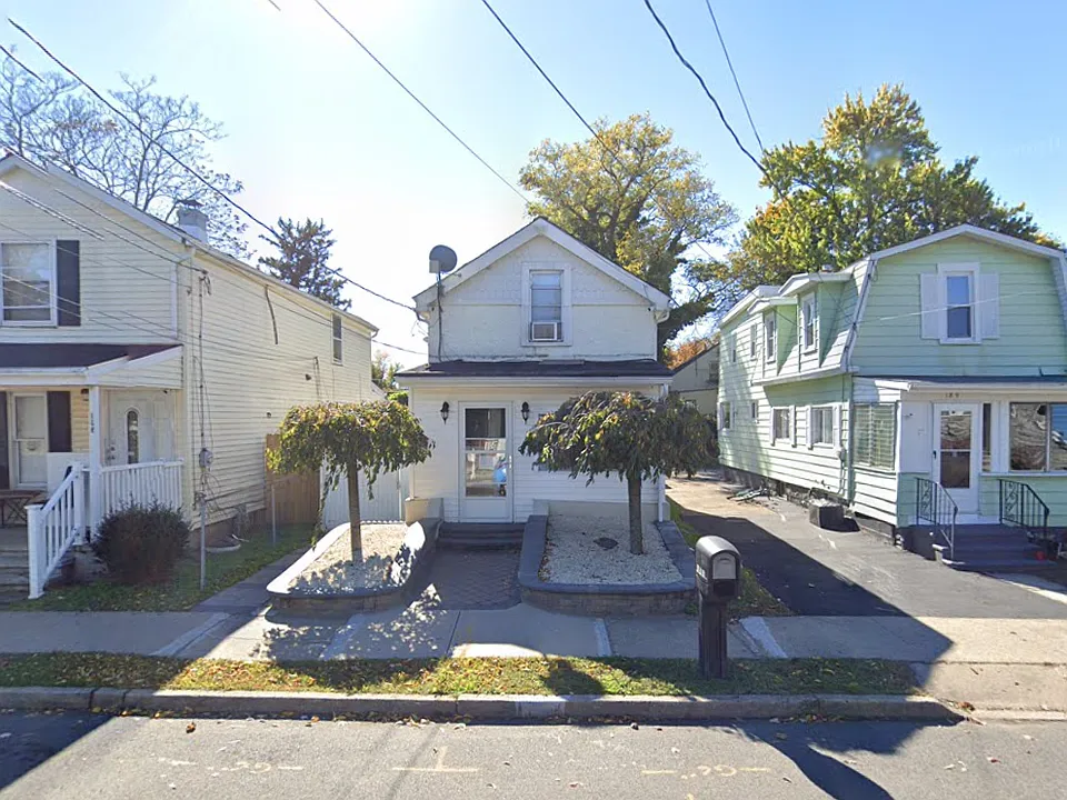 191 Parkinson Ave