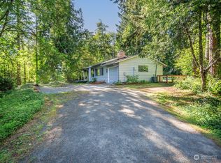 7915 Ellison Loop NW, Olympia, WA 98502