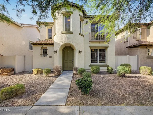 4761 E WOODSIDE Way, Gilbert, AZ 85297