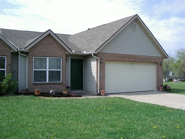 1st image of 3863 Butterfield Dr