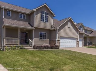15711 Aurora Ave, Urbandale, IA 50323