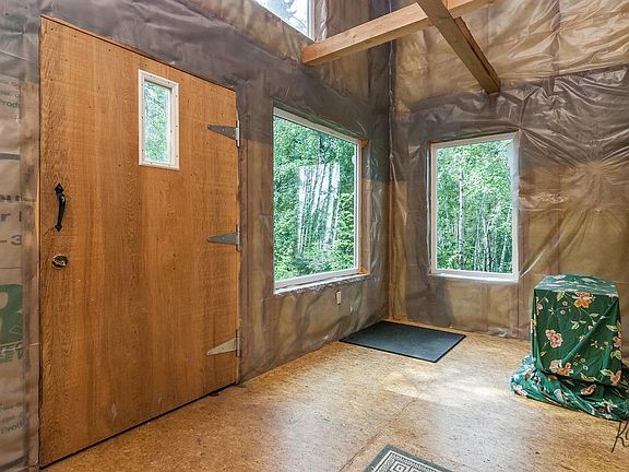 4th image of 1920 Lynx Ln